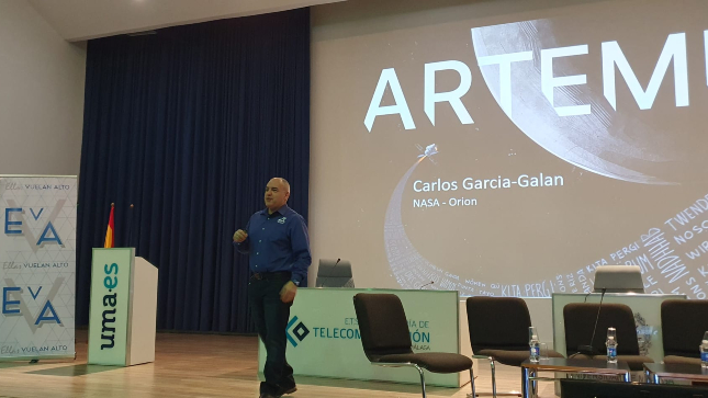 Ellas Vuelan Alto presenta en Málaga al ingeniero español de la NASA que llevará de nuevo al hombre a la Luna